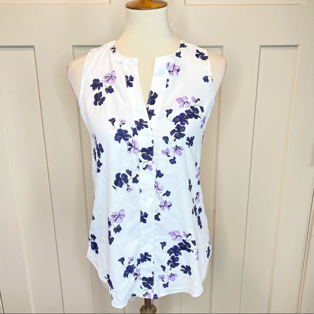 Ann Taylor Blooming Floral Sleeveless Top Size XXS
